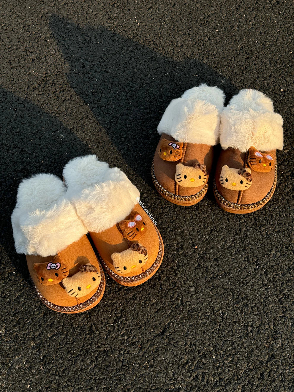 Cozy Hello Kitty Brown Slippers – Fluffy Winter Footwear