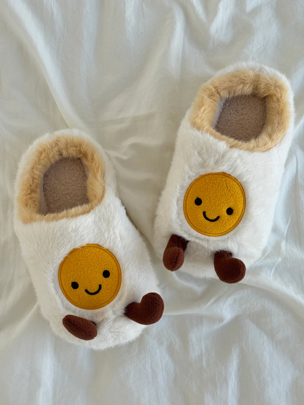 Fluffy Fried Egg Slippers – Soft Memory Foam Comfort